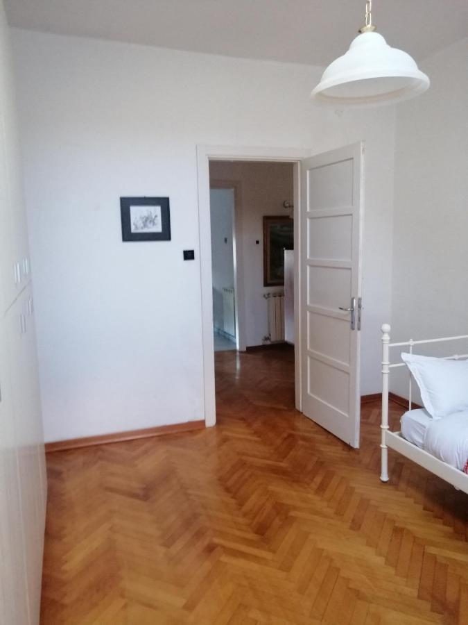 Apartment Kandler - Spacious And Confortable Триест Екстериор снимка