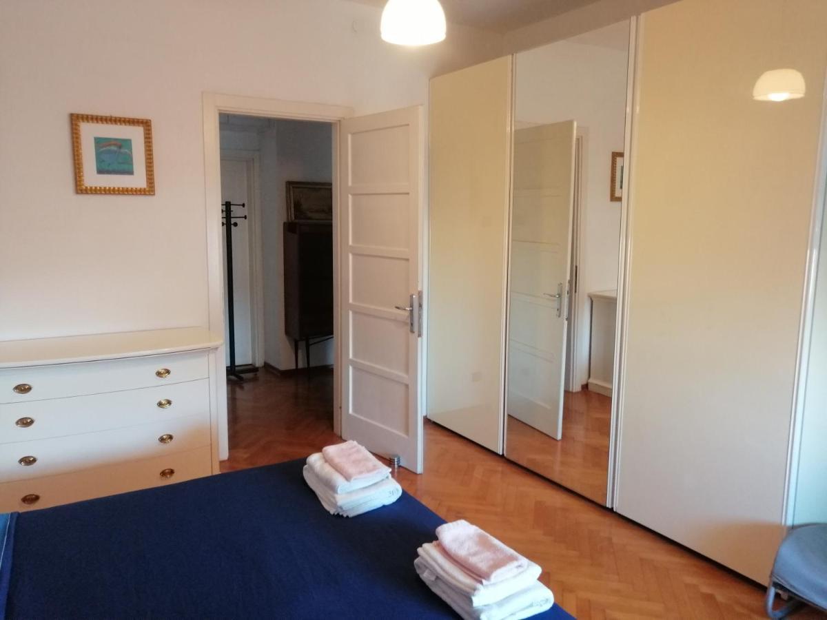 Apartment Kandler - Spacious And Confortable Триест Екстериор снимка