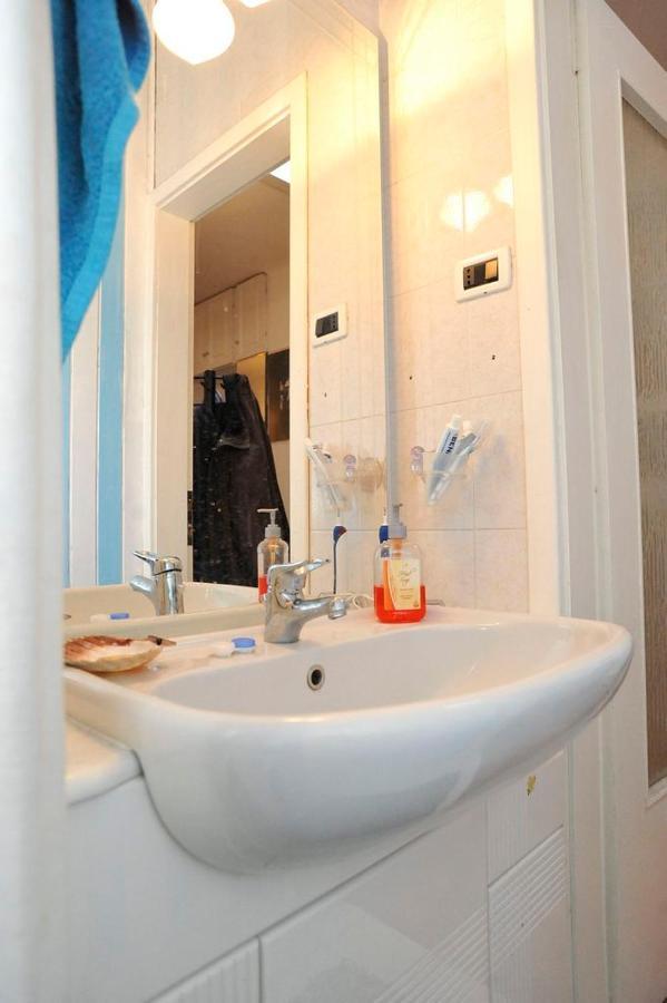 Apartment Kandler - Spacious And Confortable Триест Екстериор снимка