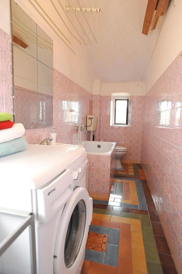 Apartment Kandler - Spacious And Confortable Триест Екстериор снимка